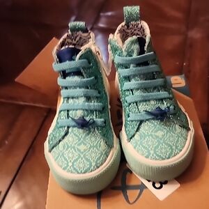 NEW IN BOX TODDLER GIRLS SIZE-6 DISNEY GROUND UP HIGH-TOP SNEAKERS